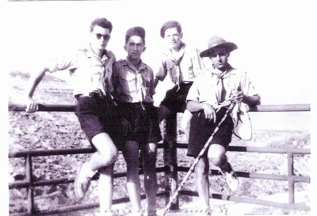 06 SCOUTS DE FRANCE GROUPE BAYARD 1 ERE ORAN zc0040.jpg